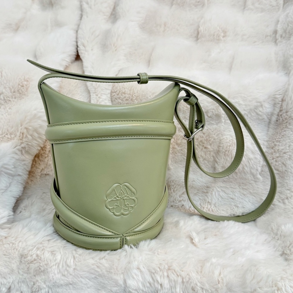 Alexander Mcqueen Borsa Piccola The Curve in Pelle Verde Sauge Bag